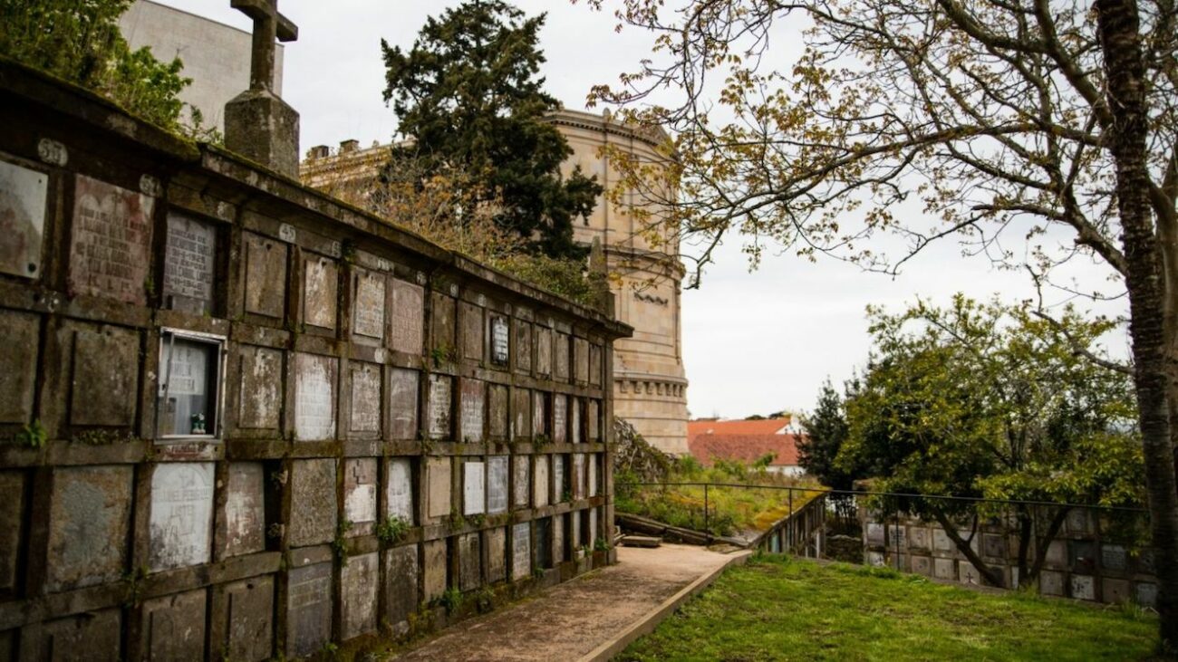 Santiago de Compostela rehabilita el cementerio de la Orden Tercera Franciscana y lo abre al público