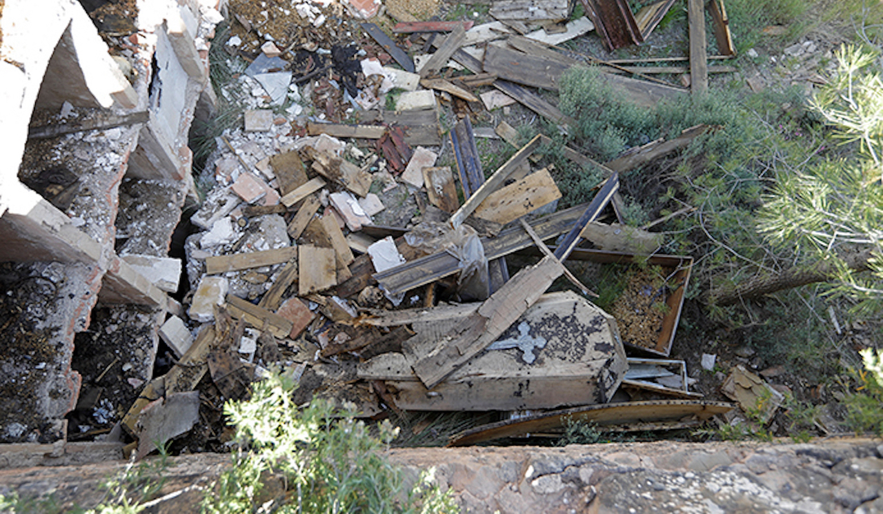 El Ayuntamiento de Aguilar de Segarra ayudará al traslado de los restos de las tumbas profanadas
