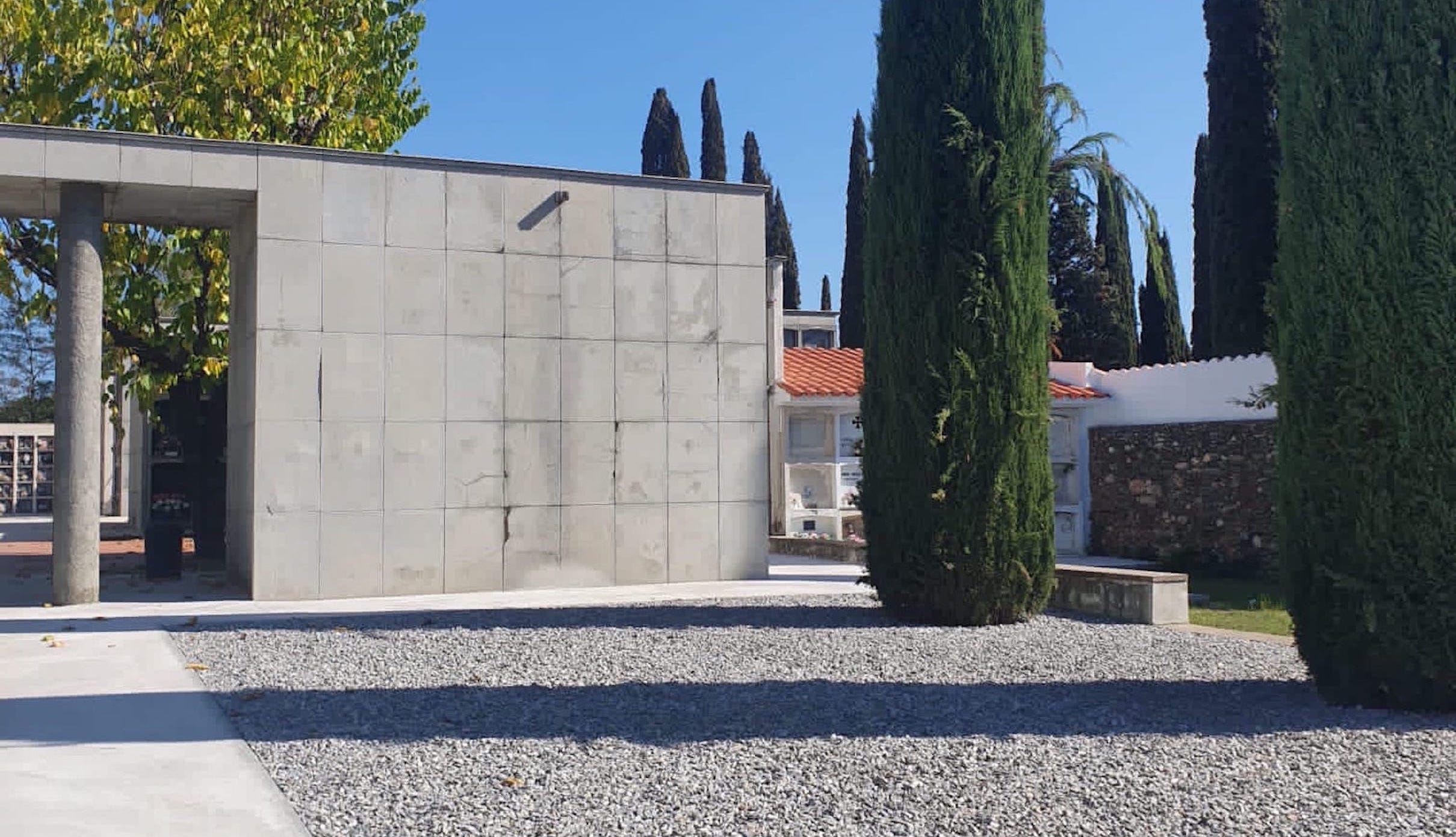 El cementerio municipal de San Celoni inaugura un espacio de duelo gestacional y perinatal