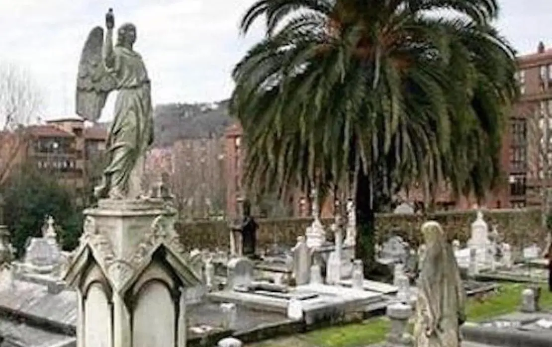Bilbao subvenciona las visitas guiadas al Cementerio de Begoña que comienzan este fin de semana