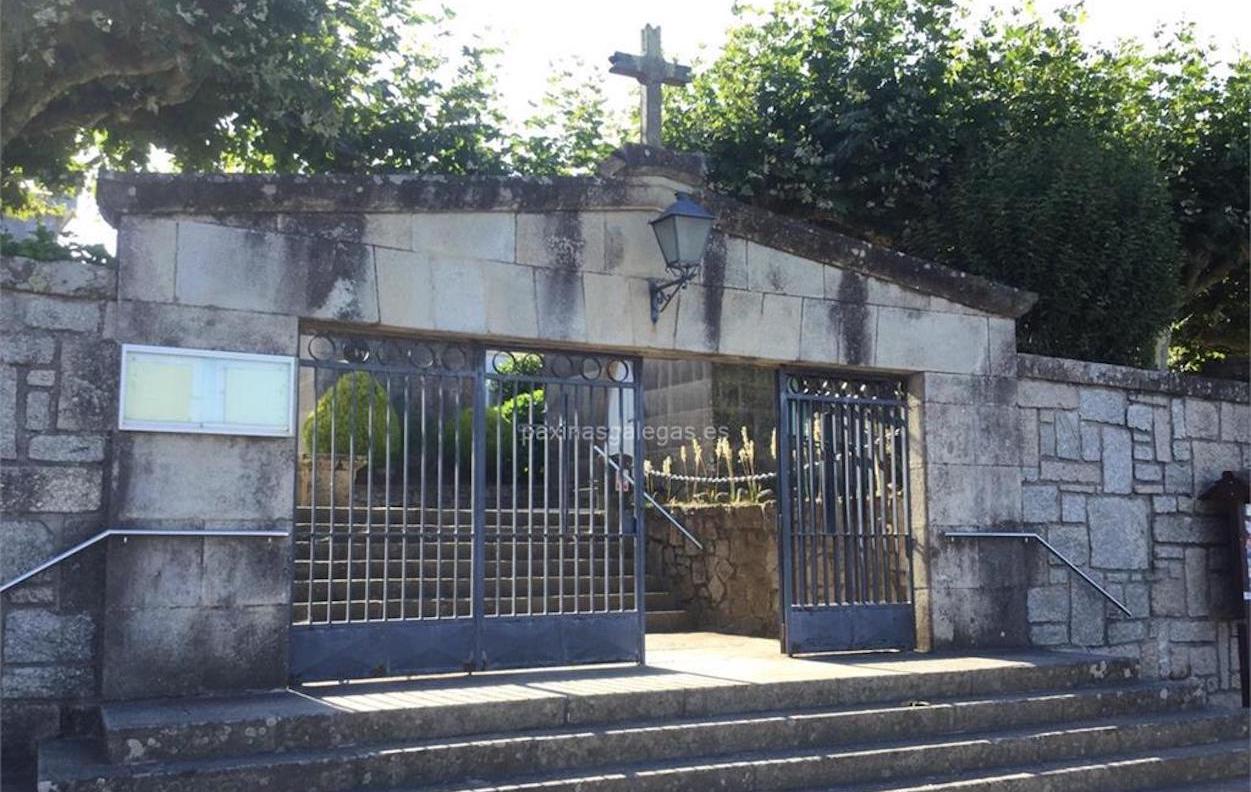 Sanxenxo solo podrá ampliar su cementerio con la parcela de la nave municipal de servicios