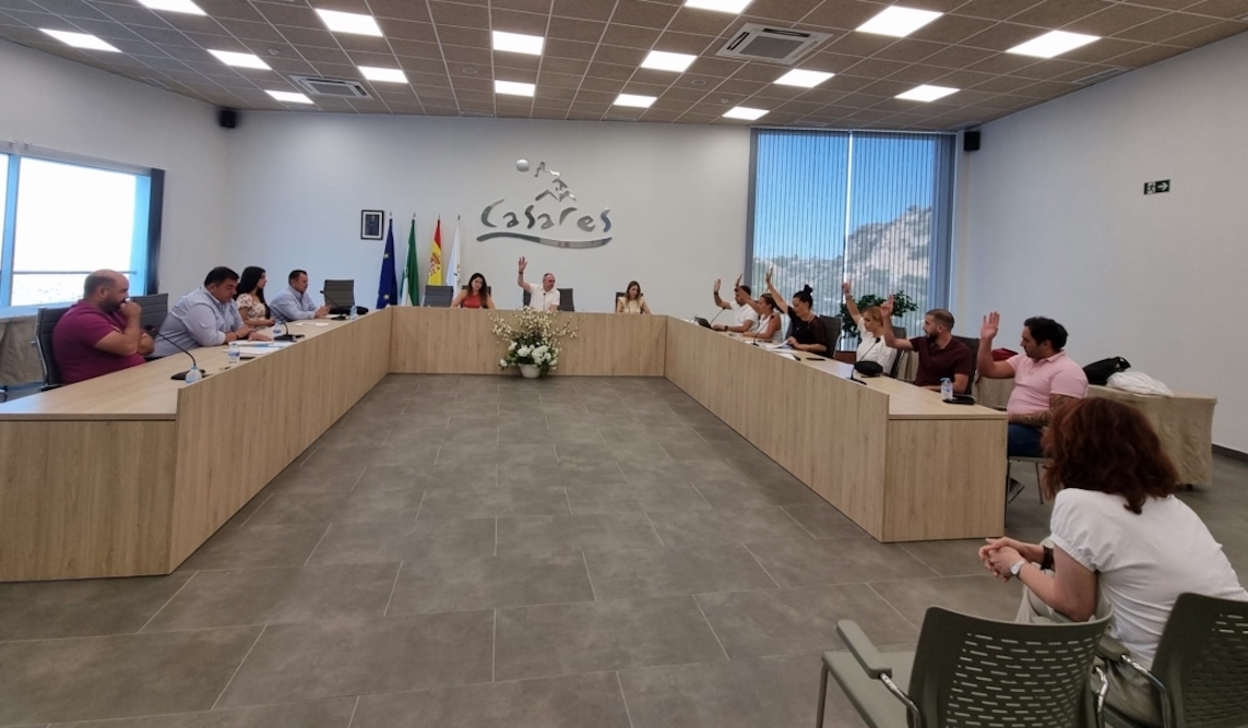 El Ayuntamiento de Casares destina más de dos millones de euros para infraestructuras entre ellas un tanatorio