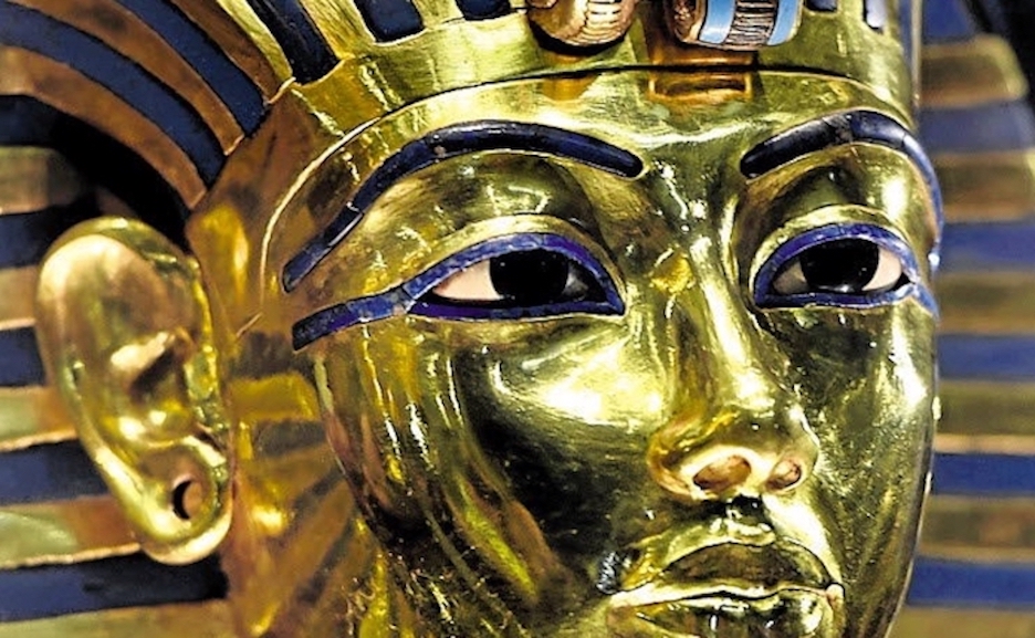 Howard Carter saqueó el tesoro funerario de Tutankamón