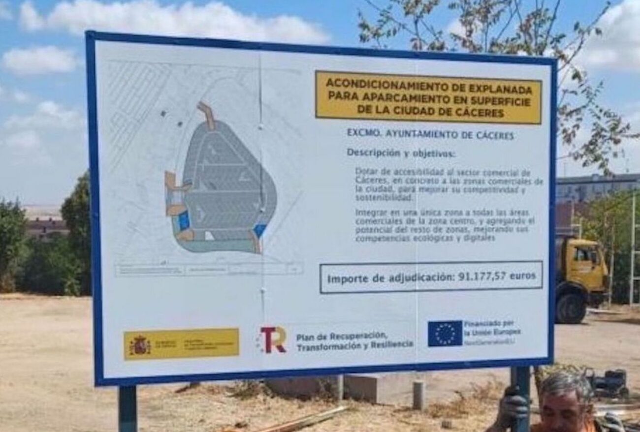 Inician las obras de acondicionamiento del aparcamiento disuasorio junto al cementerio de Cáceres