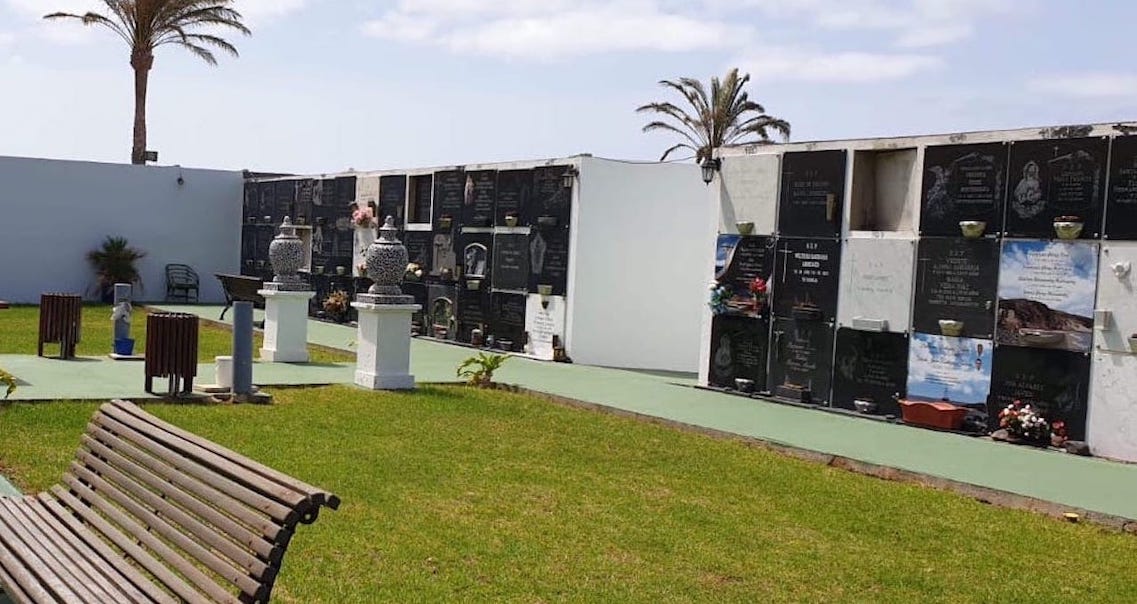 El Ayuntamiento prevé ampliar el cementerio de Morro Jable con nuevos nichos y columbarios