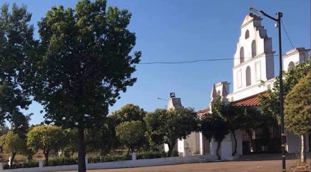 Construyen dos salas velatorio y un columbario en el cementerio municipal de Villanueva del Fresno