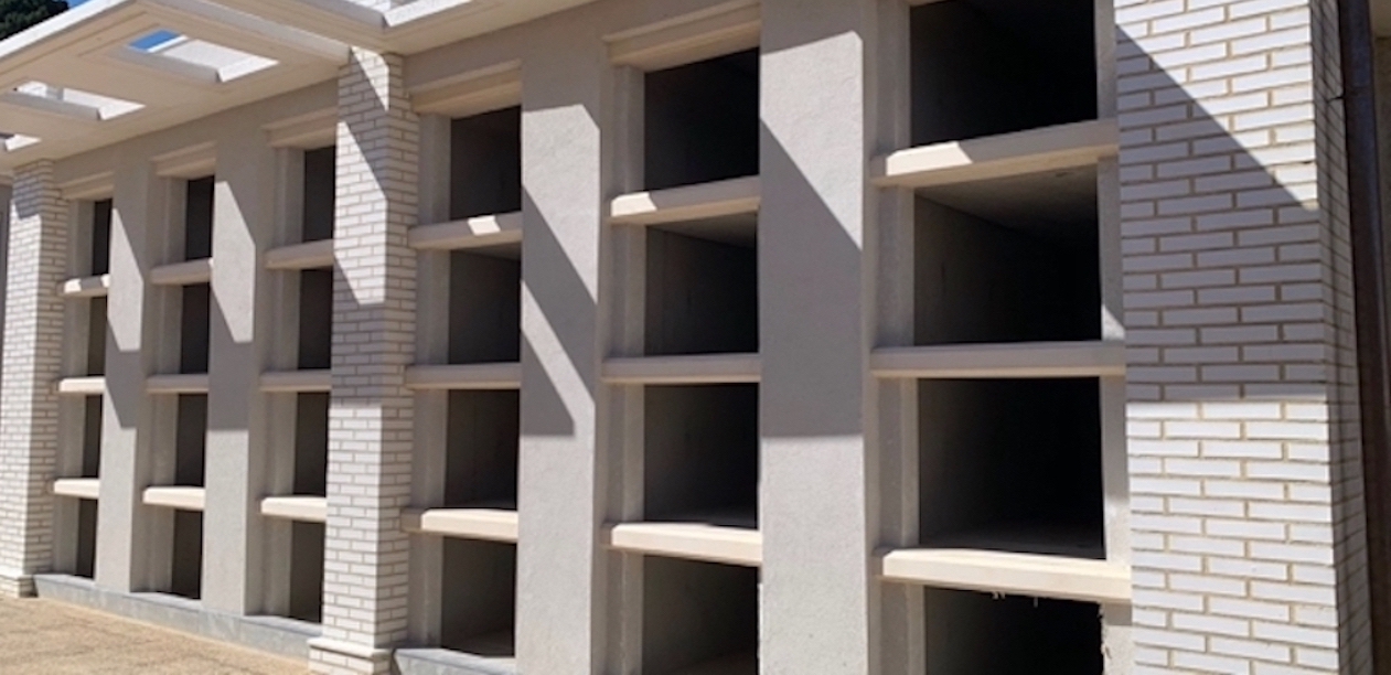 Instalan 24 nichos dobles prefabricados en el cementerio municipal de Alcira