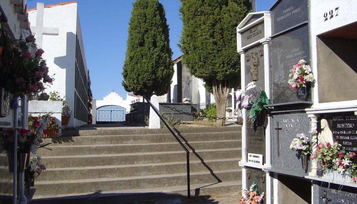 El cementerio municipal de Plasencia únicamente dispone de 60 nichos libres