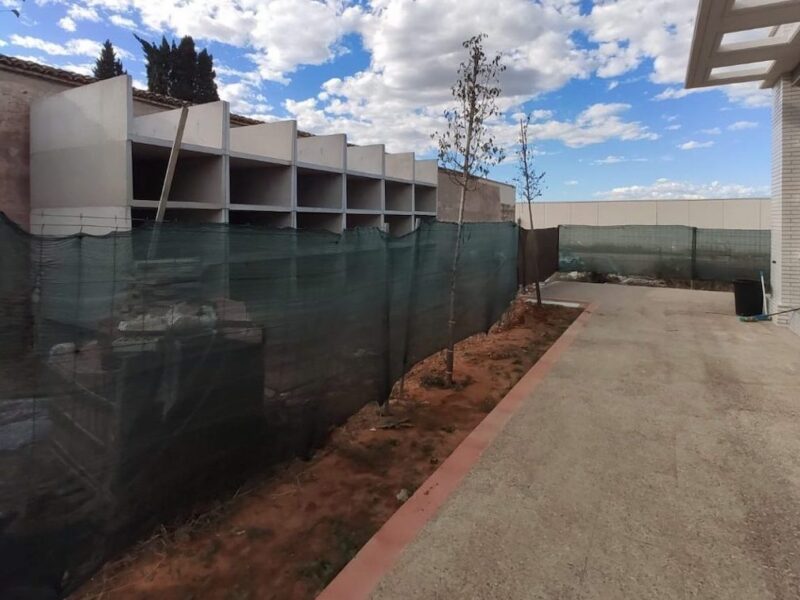 Alzira dispondrá de un segundo grupo nichos prefabricados en el cementerio municipal