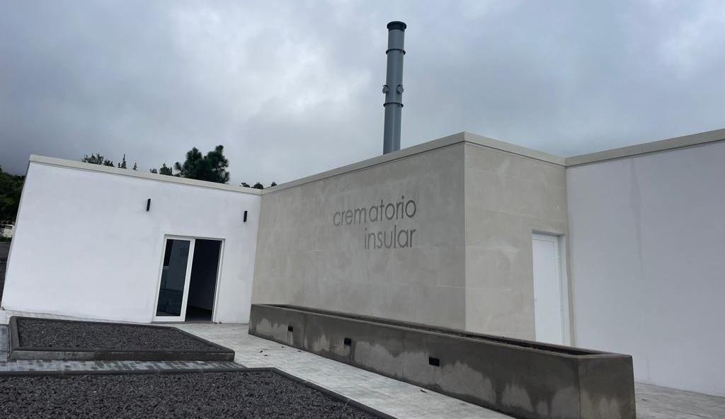 [VÍDEO] El nuevo crematorio de la isla de La Palma ya se encuentra a pleno funcionamiento