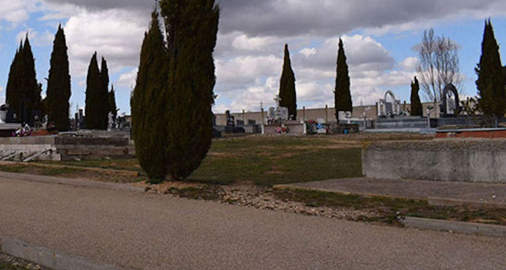 El portavoz socialista de Aranda de Duero denuncia la denuncia la falta de unidades de enterramiento