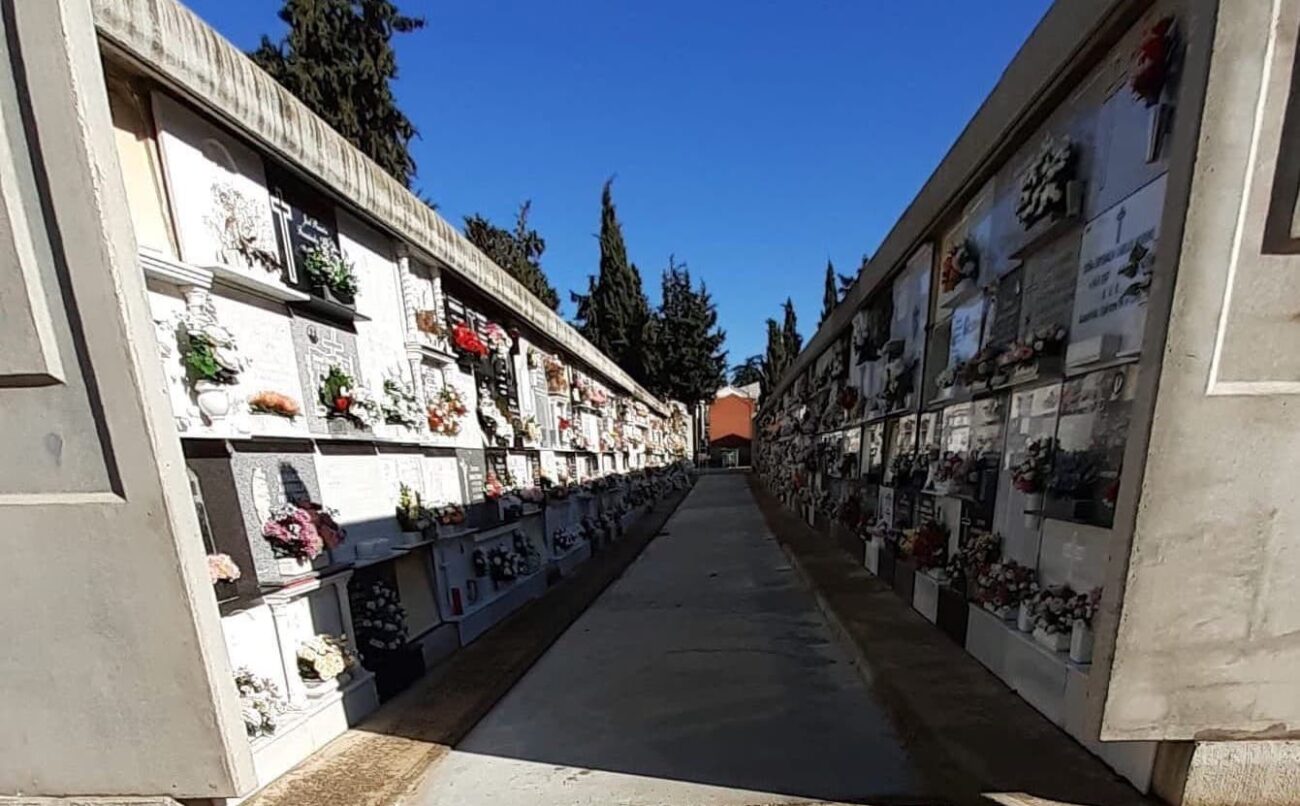 El alcalde de Zafra confirma que se van a acometer obras de ampliación en el cementerio