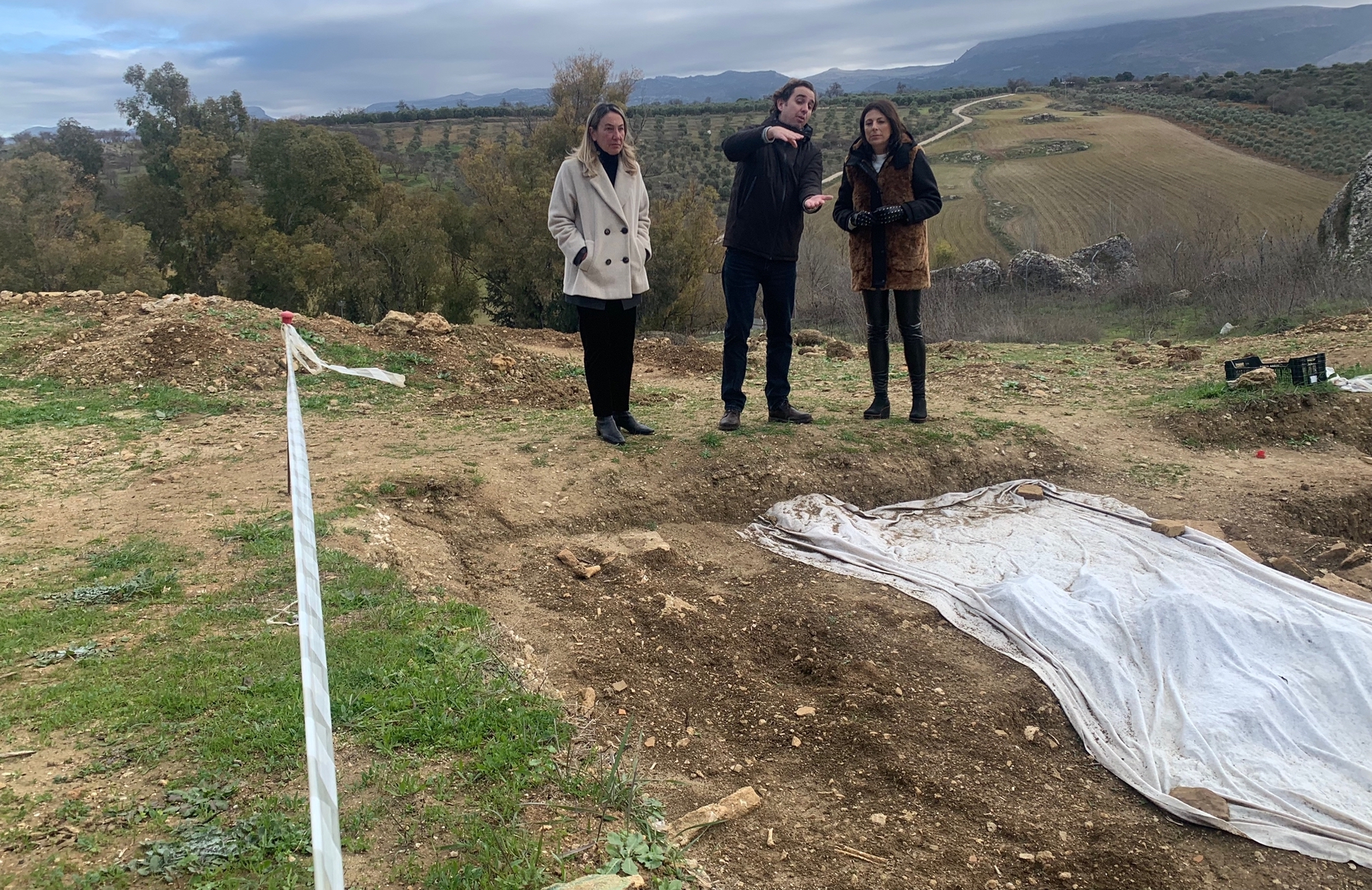 Prorrogan las excavaciones arqueológicas en una parcela tras el hallazgo de un cementerio andalusí