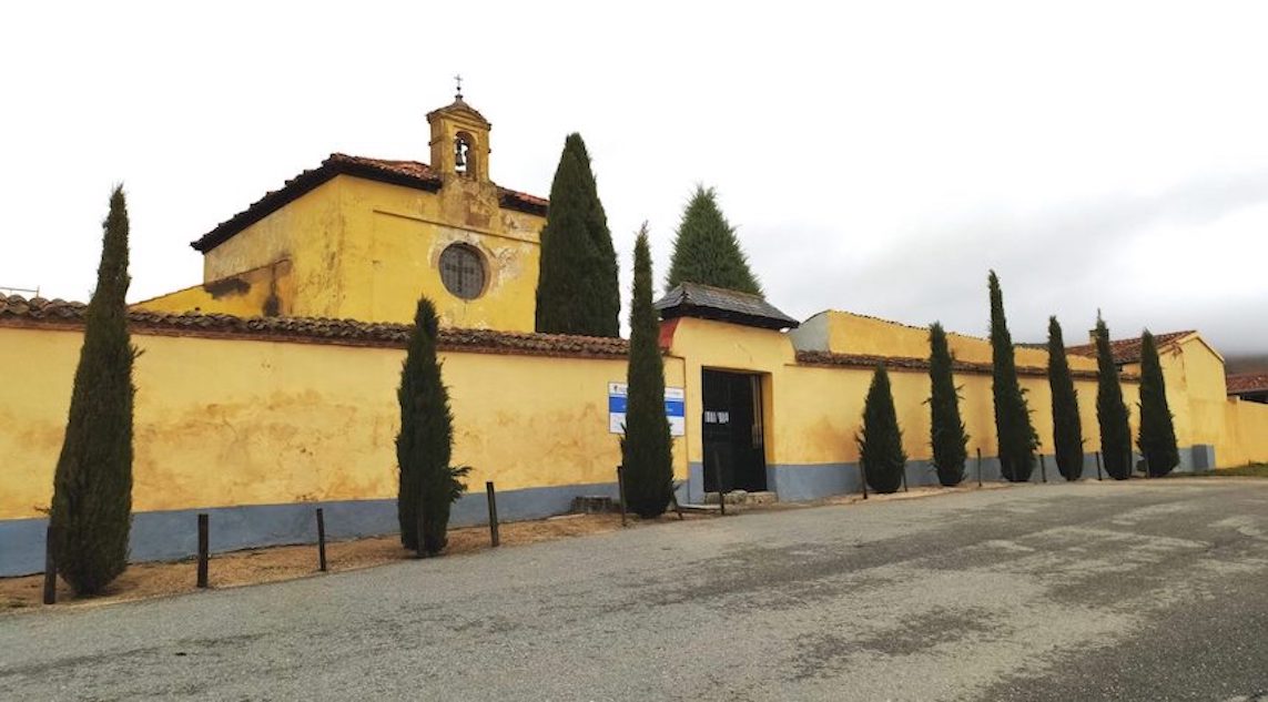 Real Sitio de San Ildefonso actuará en los cementerios de La Granja y Valsaín para mejorar su estado y acceso