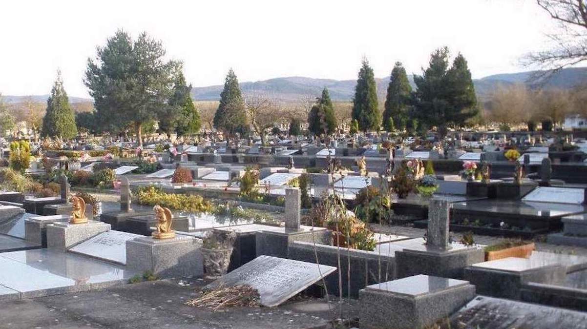 El cementerio de El Salvador de Vitoria ampliará la zona para enterramientos de niños y neonatos musulmanes