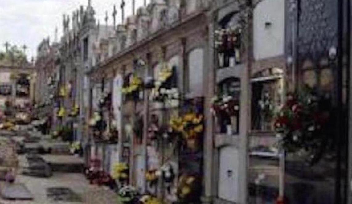 Ayuntamiento y empresa adjudicataria confían en finalizar las obras del cementerio antes del 1 de noviembre