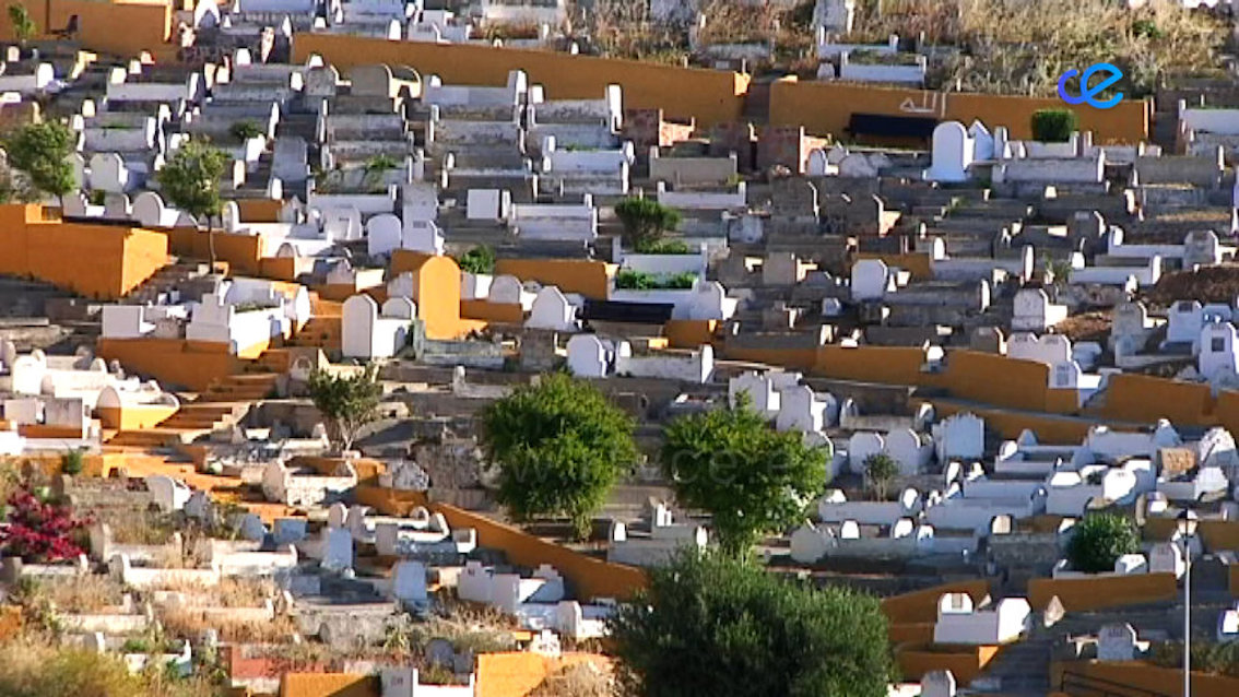La construcción de un tanatorio en el cementerio musulmán de Sidi Embarek sigue a la espera