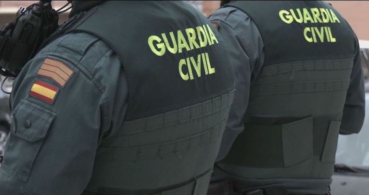 La Guardia Civil detiene a un marroquí acusado de profanar varias tumbas en los cementerios de Alfarrasí y Guadasequies