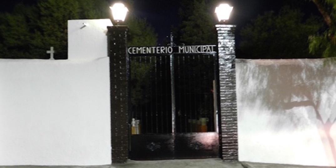 El cementerio de Huércal de Almería ha iniciado las obras de ampliación, pavimentación y alumbrado