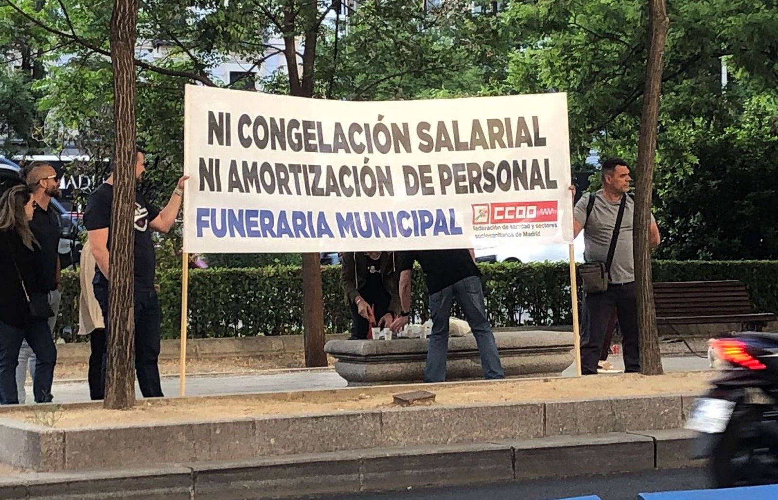 CCOO denuncia que los trabajadores de la Funeraria Municipal de Madrid llevan dos años sin una subida de sueldo