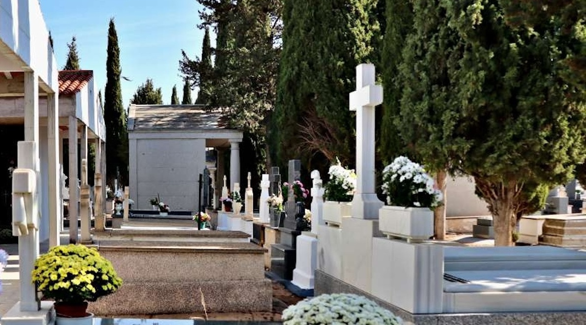 Tomelloso inicia las obras de mantenimiento y mejora en el cementerio municipal