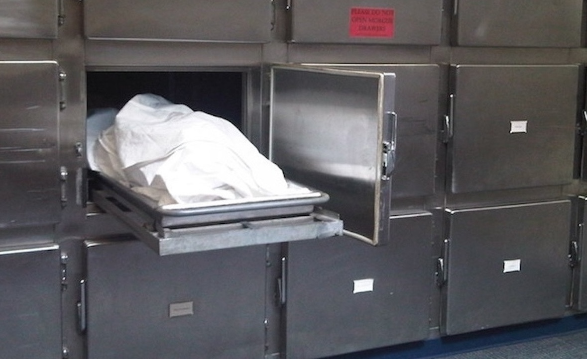 La Policía detiene a los propietarios de una funeraria por vender cadáveres a universidades por 1.200 euros