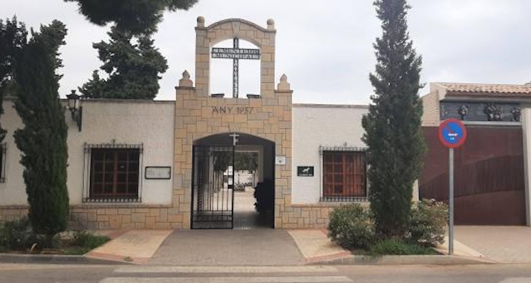 Campello aprueba un reglamento que regulará el funcionamiento del cementerio