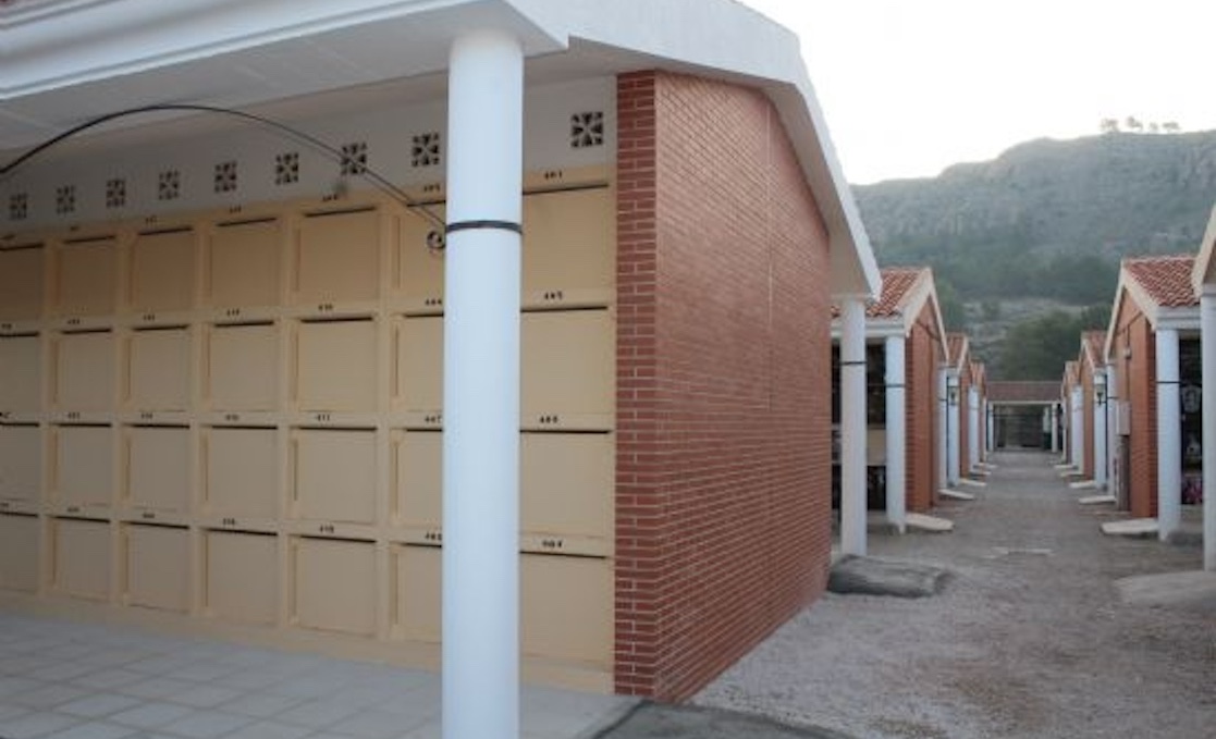 Finaliza la construcción de 160 nuevos nichos en el cementerio municipal de Jumilla