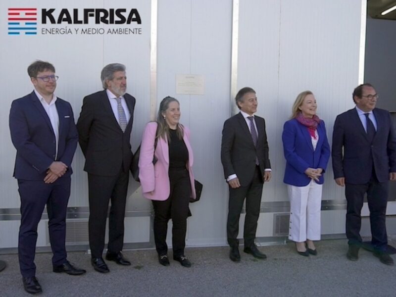 Kalfrisa presenta en sus instalaciones de Zaragoza el primer horno crematorio "verde" de hidrógeno