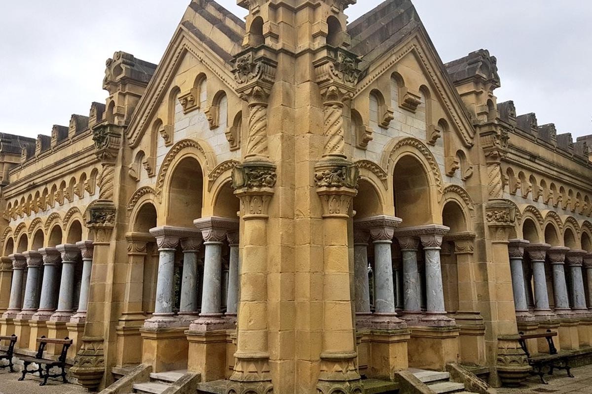 El Cementerio de Bilbao vuelve a sorprender con un programa cultural lleno de historia y arte