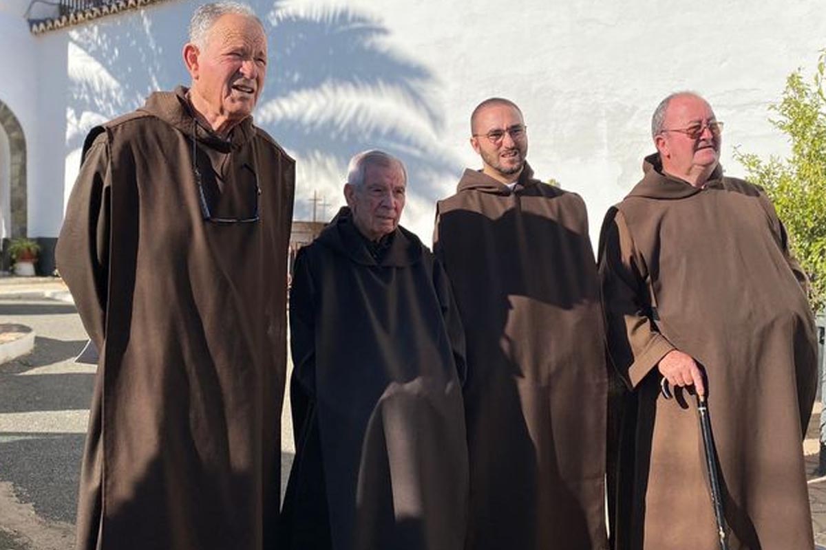 Más de siete décadas de servicio: los Fossores de la Misericordia renuevan su compromiso con los difuntos