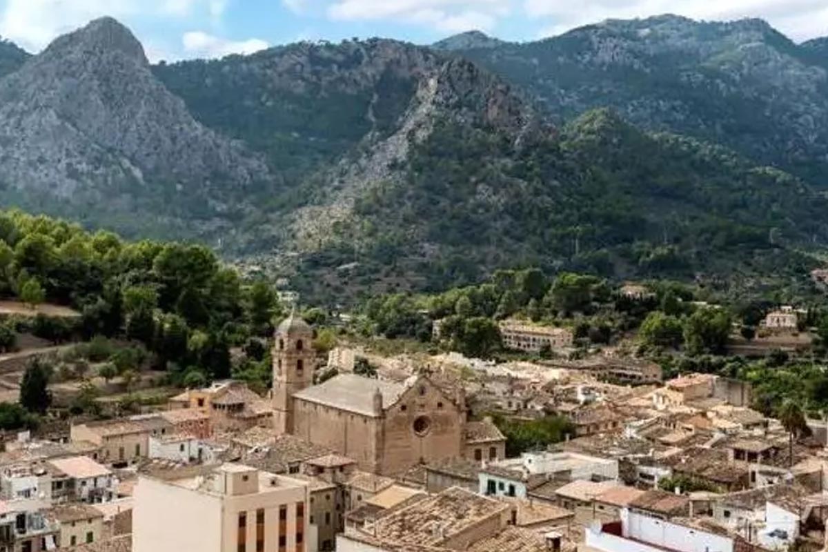 Un administrador de funeraria a juicio por desviar 85.000 euros en gastos personales