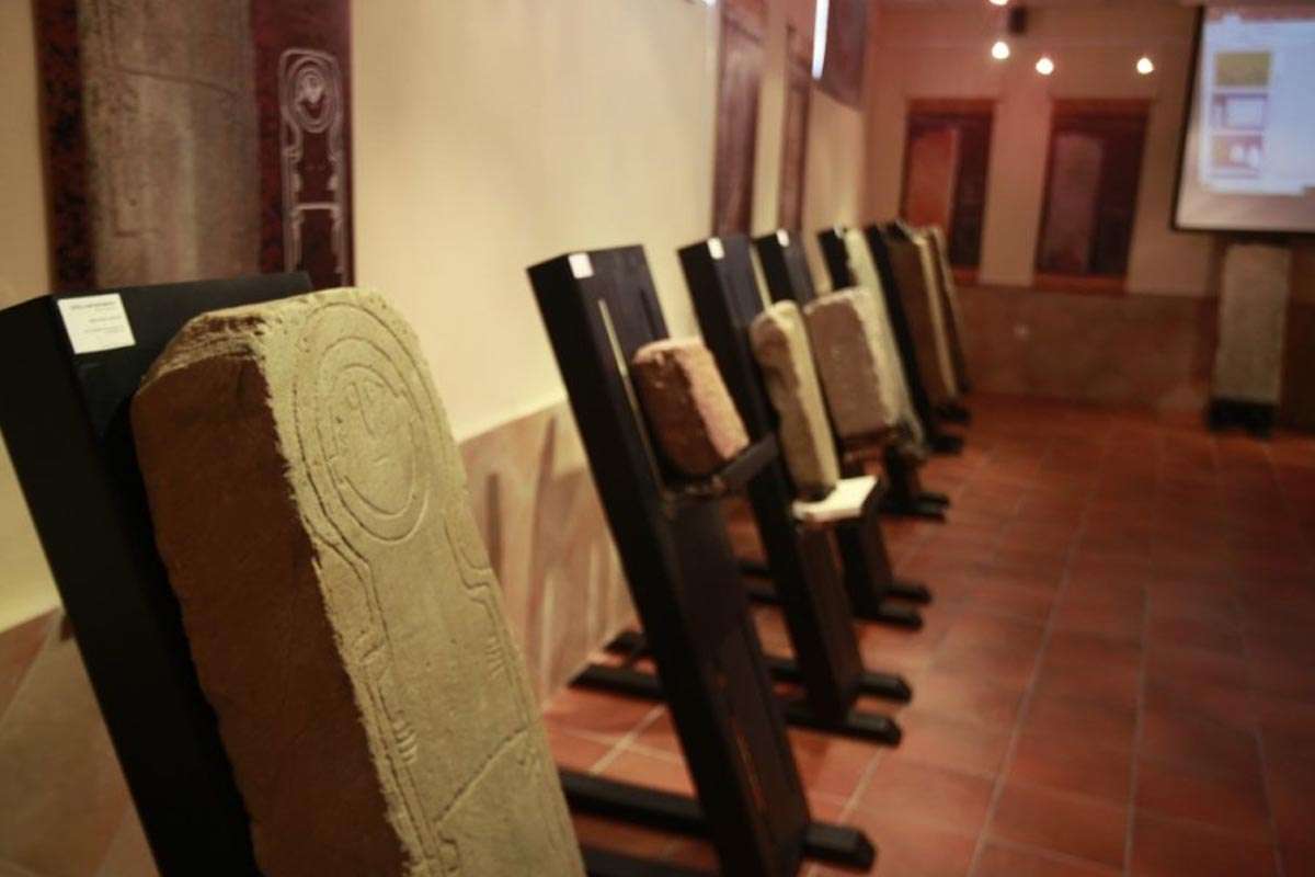 Santa Cruz de Yanguas se prepara para exhibir estelas funerarias únicas