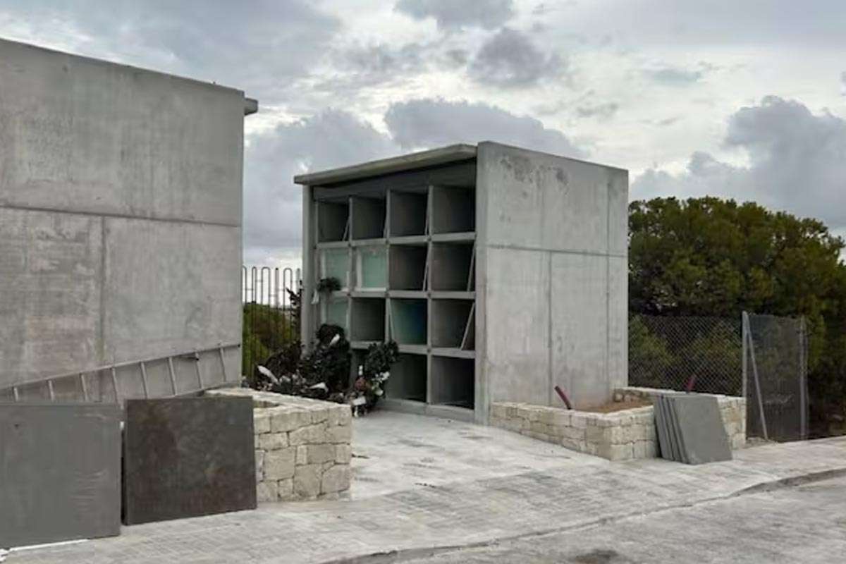 Elche amplía su cementerio con 382 nuevos nichos
