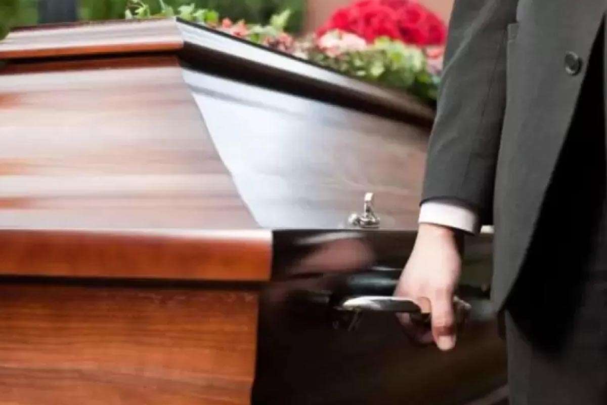 Familia denuncia incumplimiento de funeraria en Paraguay tras 36 años de pagos
