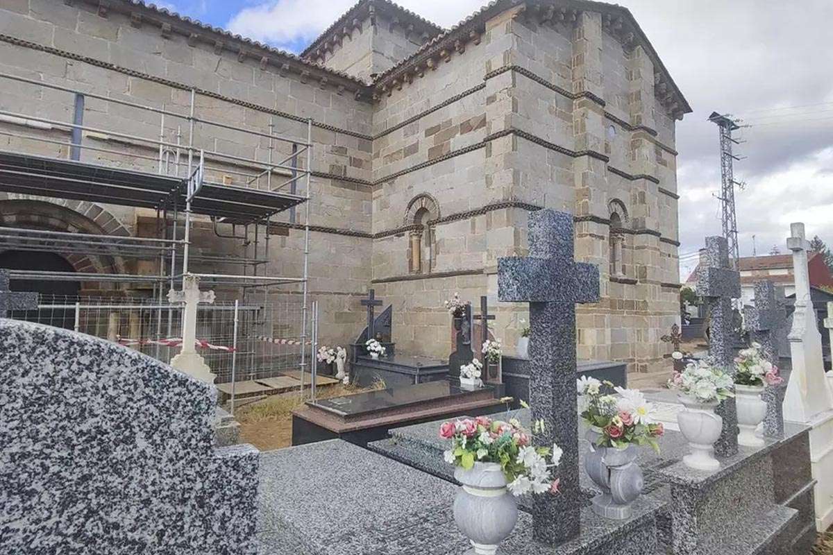 La Gestión del Cementerio de Santa Marta de Tera Bajo la Mirada del Procurador