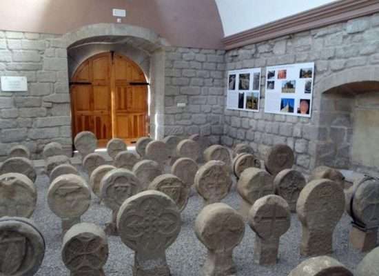 Las estelas funerarias de Sanaüja reciben reconocimiento nacional