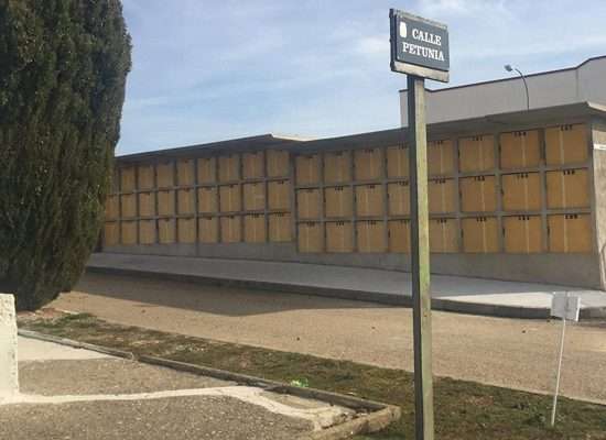 Aranda de Duero responde a la demanda: licitan nuevas sepulturas y columbarios