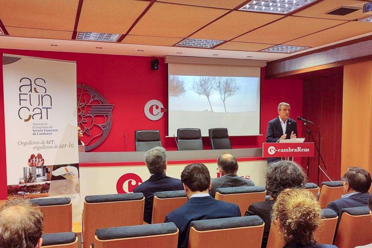 Tarragona resiste la tendencia catalana: incineraciones no alcanzan el 50%