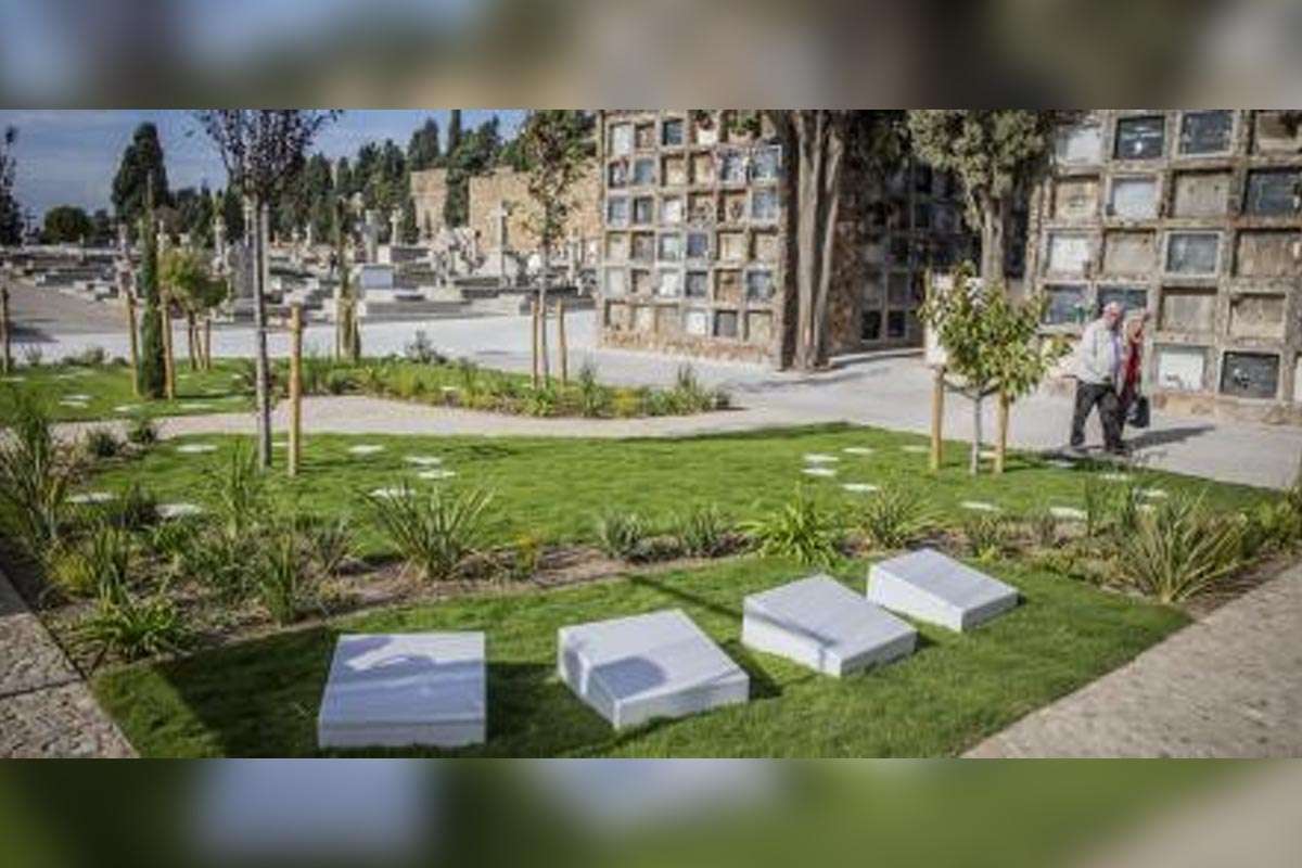 Aumento de Tarifas en Cementiris de Barcelona Genera Controversia