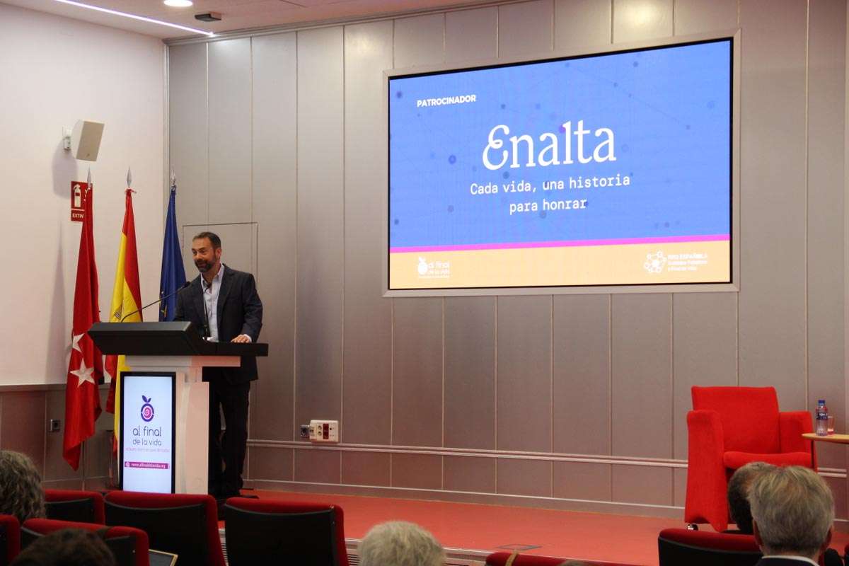 La falta de conocimiento sobre cuidados paliativos en España revela una necesidad urgente