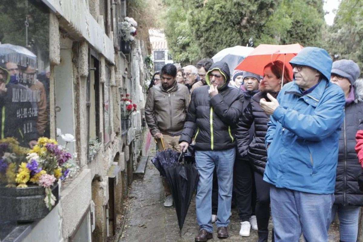 Cáceres despide a su guía más gótico: el cronista que enseñó a mirar los cementerios con otros ojos