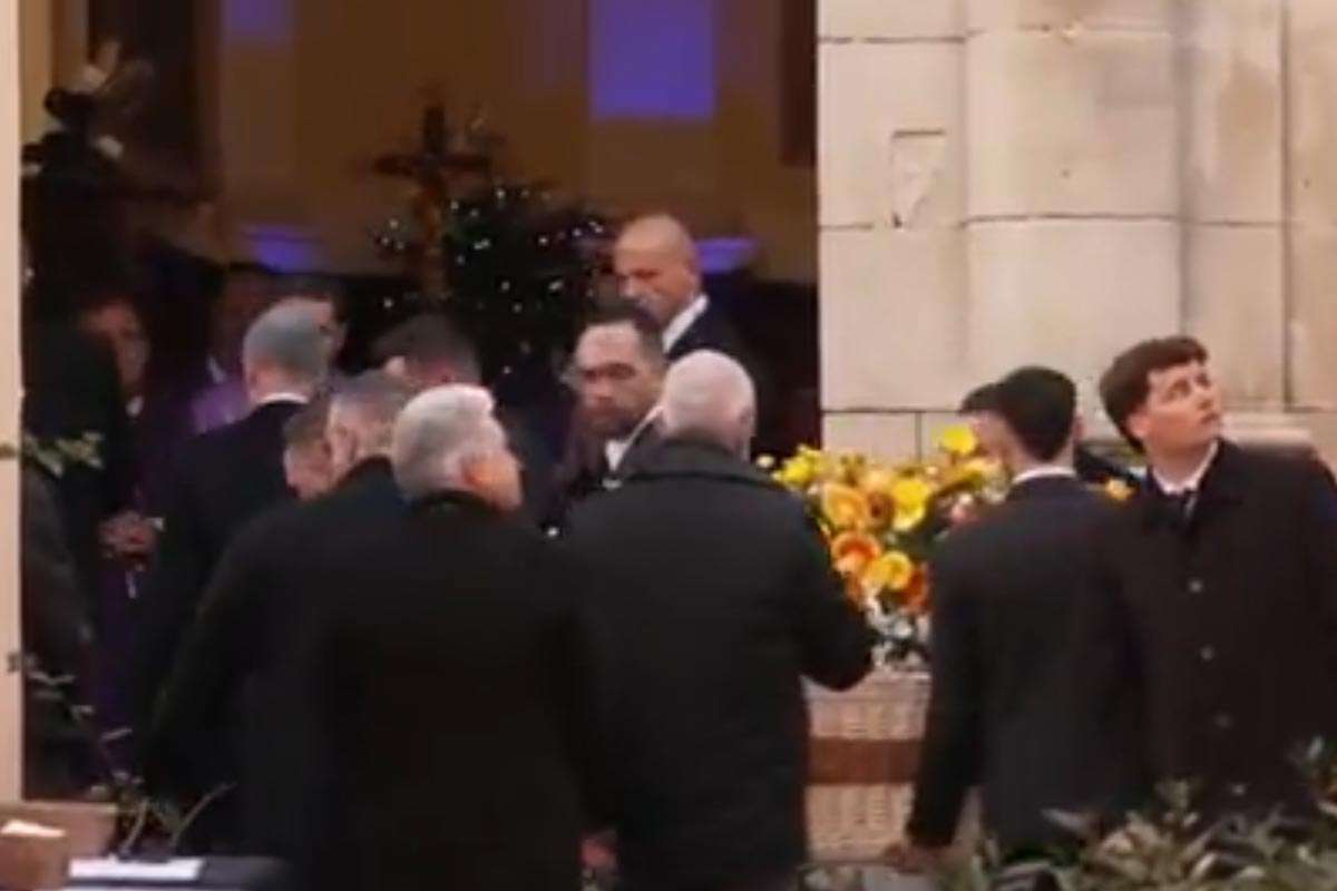 Saint-Tropez despide a Brigitte Bardot en una emotiva ceremonia