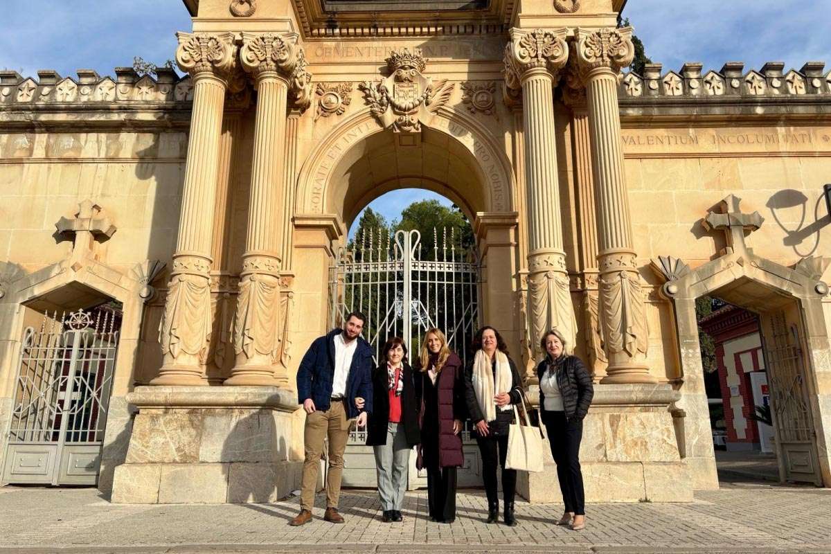 Murcia revive su historia: rutas culturales en el cementerio Nuestro Padre Jesús