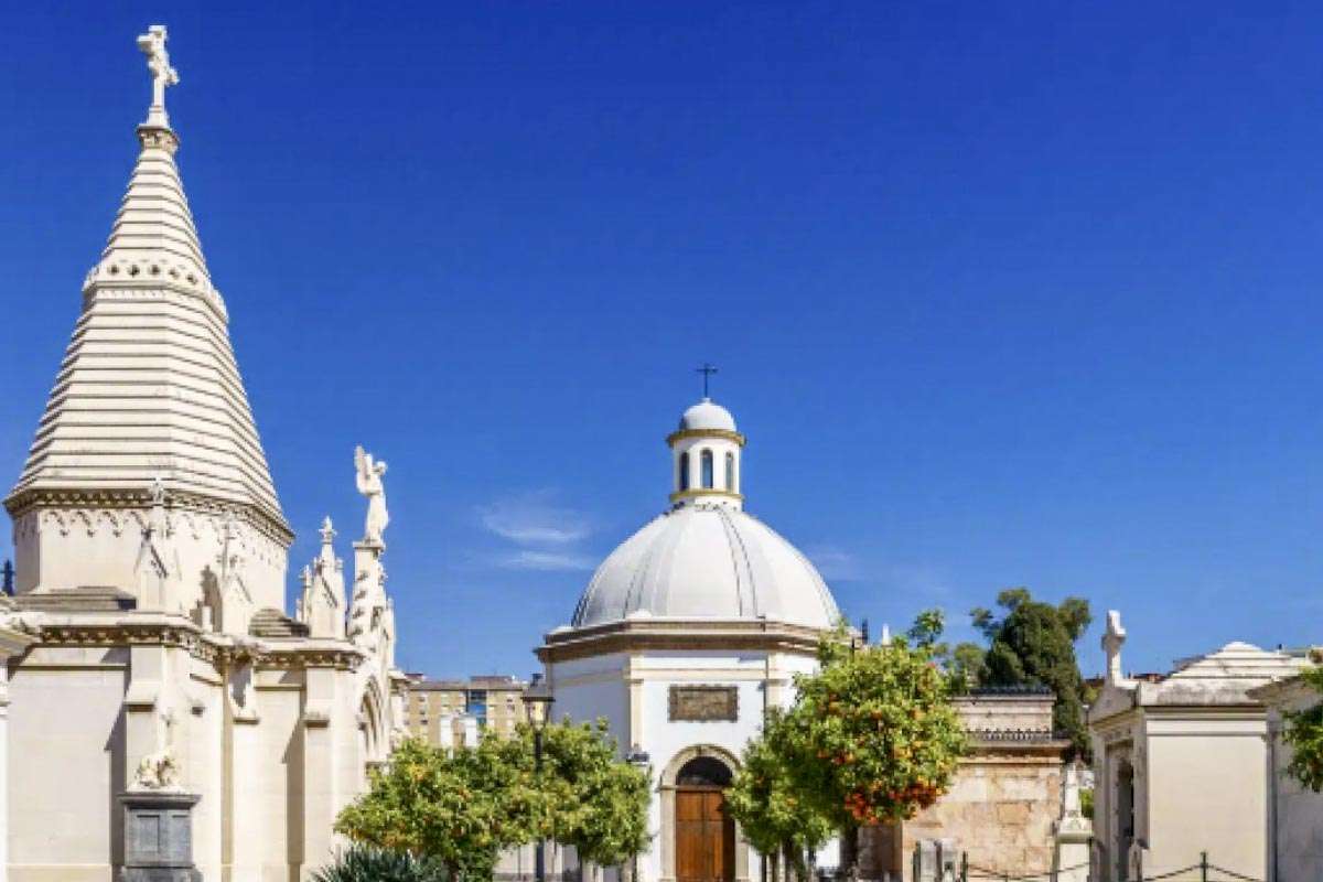 Rehabilitación del Panteón de los Heredia: Un rescate histórico en Málaga