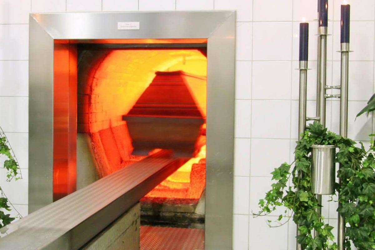 El escándalo de las cenizas impulsa un nuevo código ético en el sector funerario