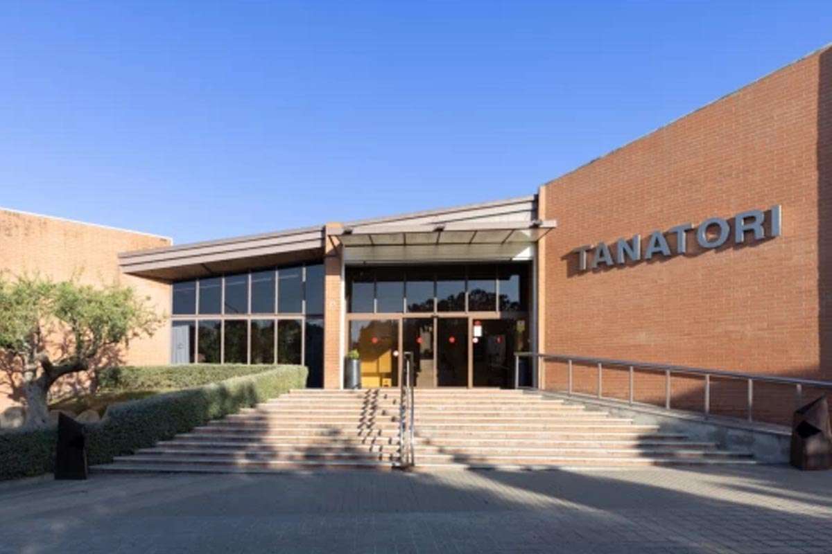 El Tanatorio Torra de Sabadell inicia su construcción con un acto simbólico