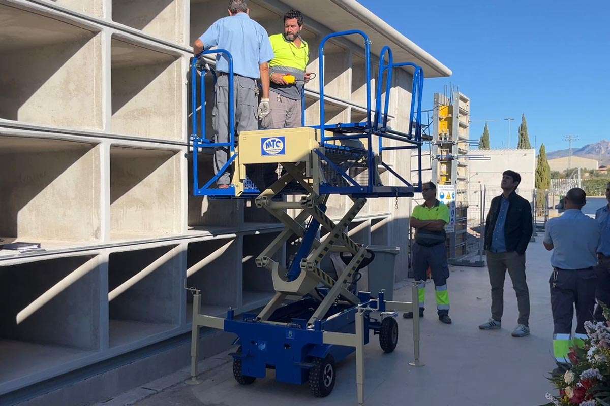 Modernización en San Vicente del Raspeig: Innovación en el cementerio municipal
