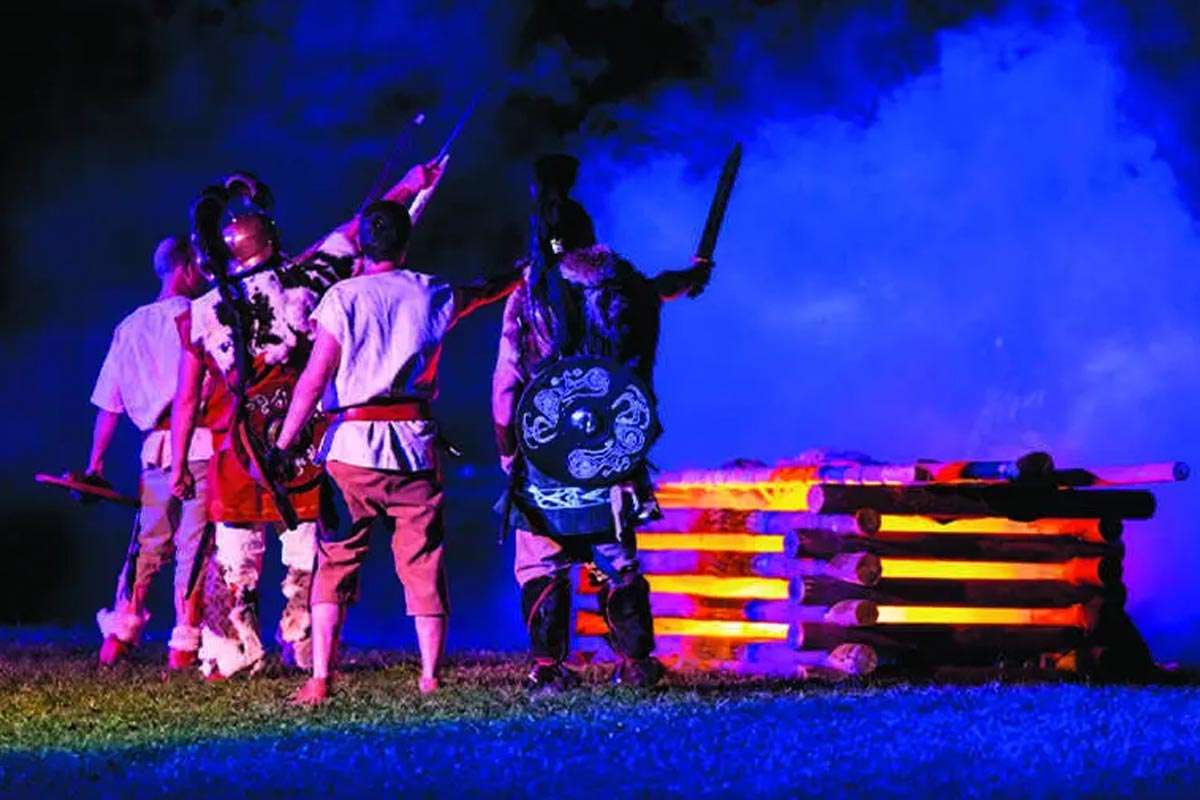 San Leonardo revive el legado celtíbero con un emotivo ritual funerario