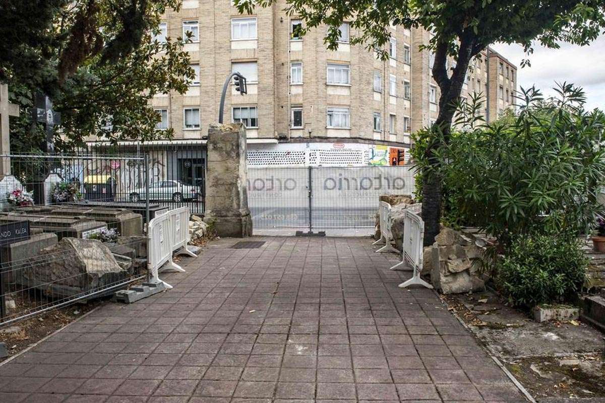 Seis Meses de Espera: El Cementerio de Santa Isabel Aún sin Reparar